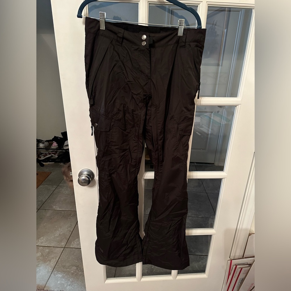 PWDR Room canada  black women’s snow ski snowboarding pants sz XS runs big